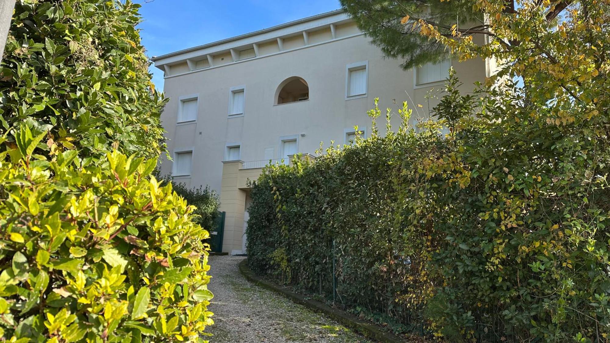 N185 - Numana, Meraviglioso Trilocale Con Terrazzo E Piscina Exterior foto
